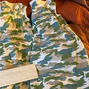 2 x Kyte Baby Camo Sleep Bags - 1 x Small 1 tog, 1 x Medium 1 tog